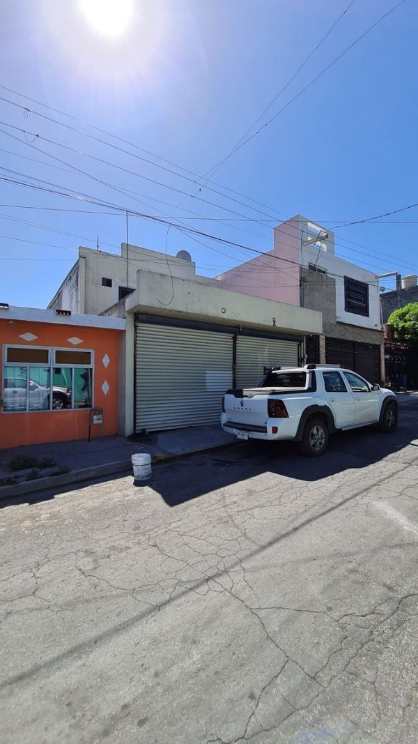 Bodega Comercial: Las Canteras