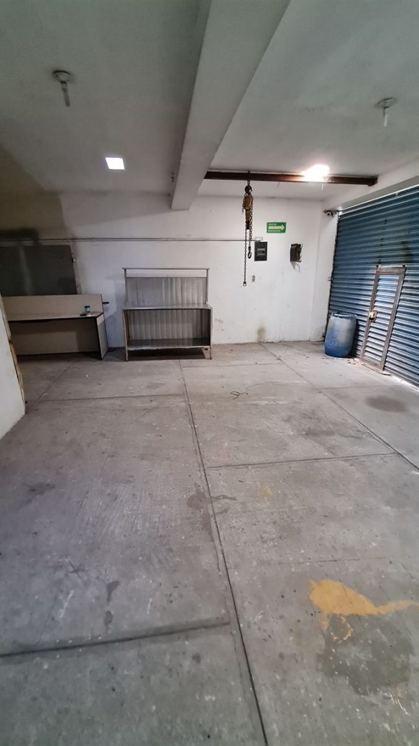 Bodega Comercial: Las Canteras