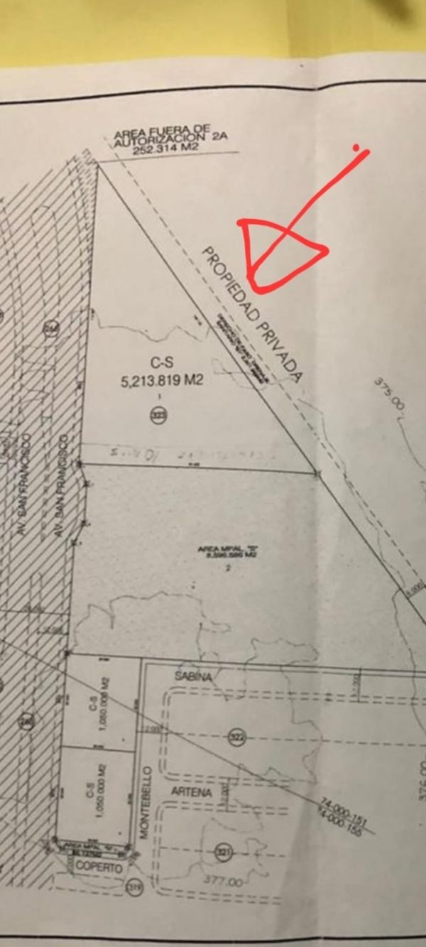 Terreno con Uso Comercial, Pesquería